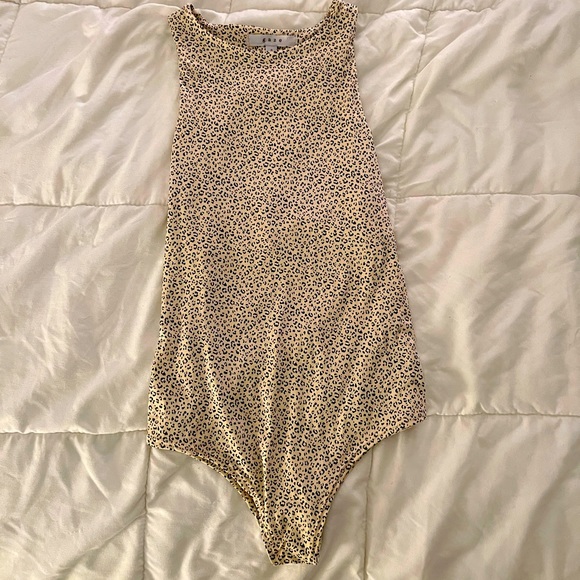 Leopard Bodysuit - Picture 2 of 4